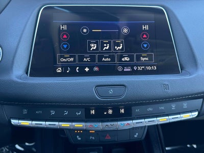 2020 Cadillac XT4 Luxury