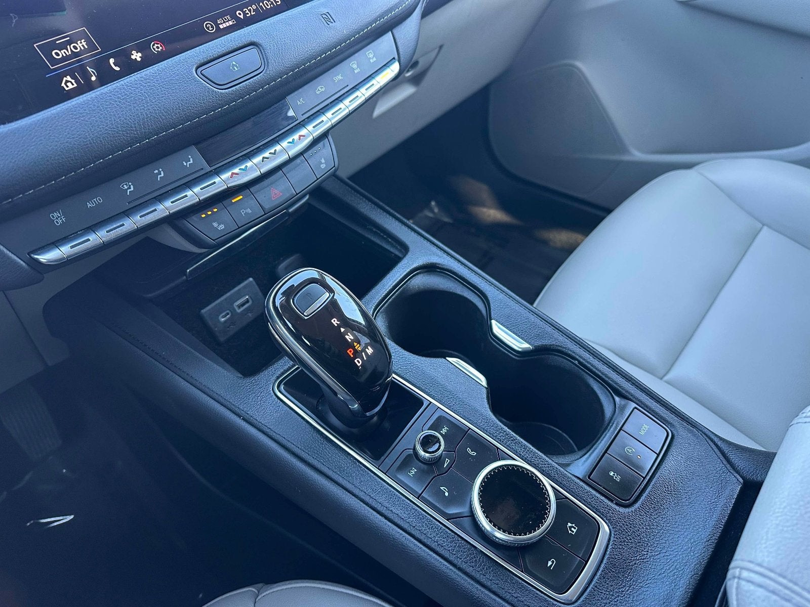 2020 Cadillac XT4 Luxury