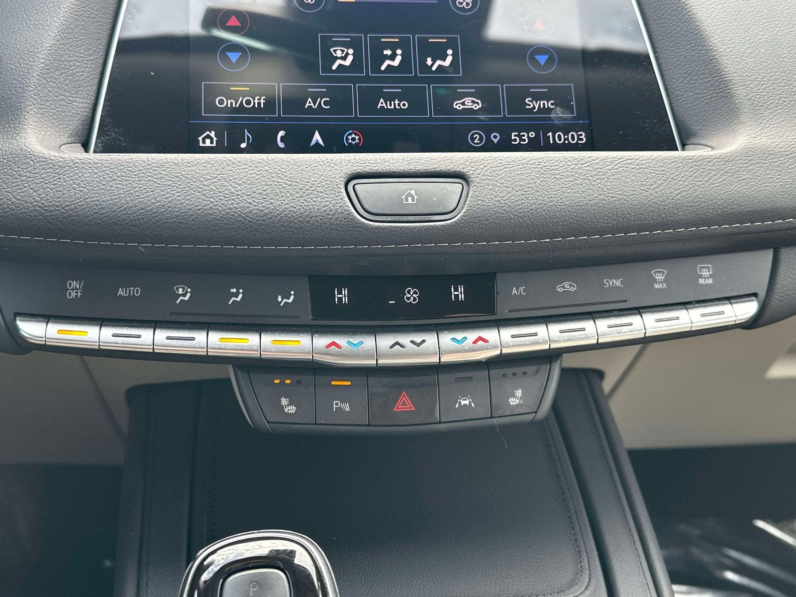 2022 Cadillac XT4 Luxury