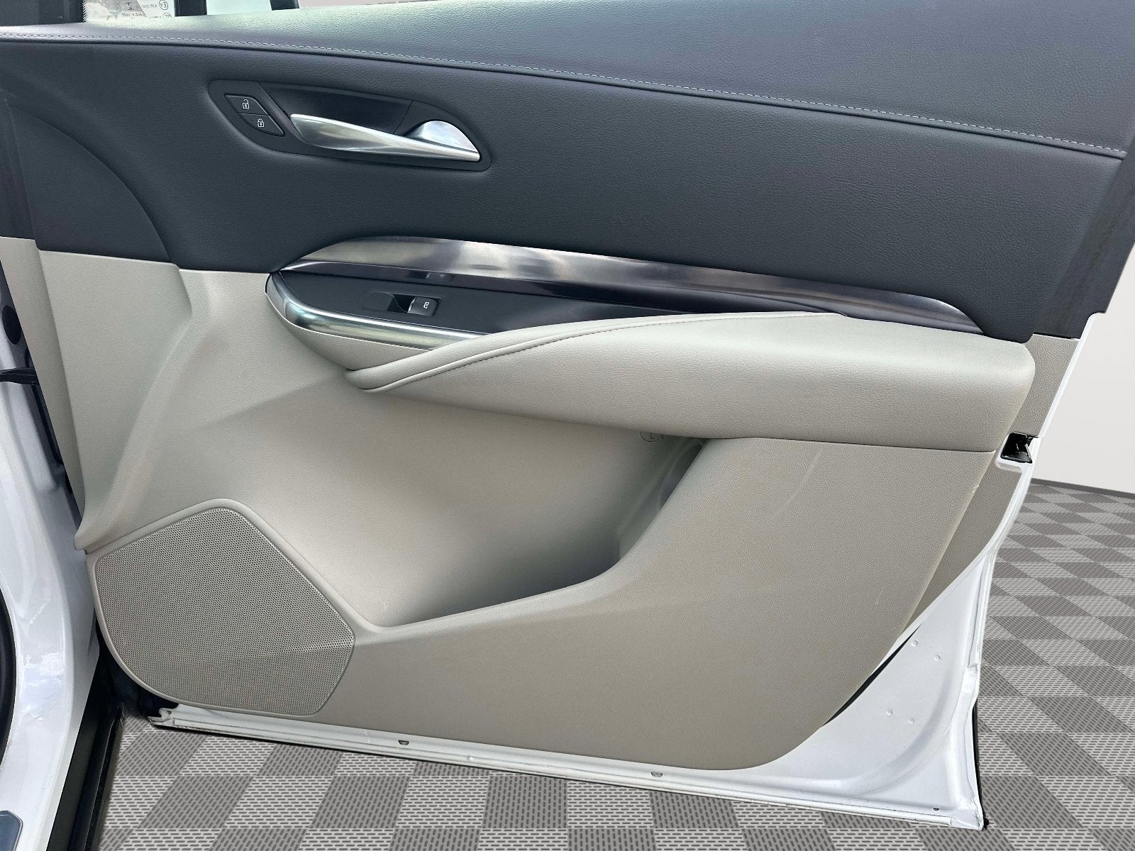 2022 Cadillac XT4 Luxury