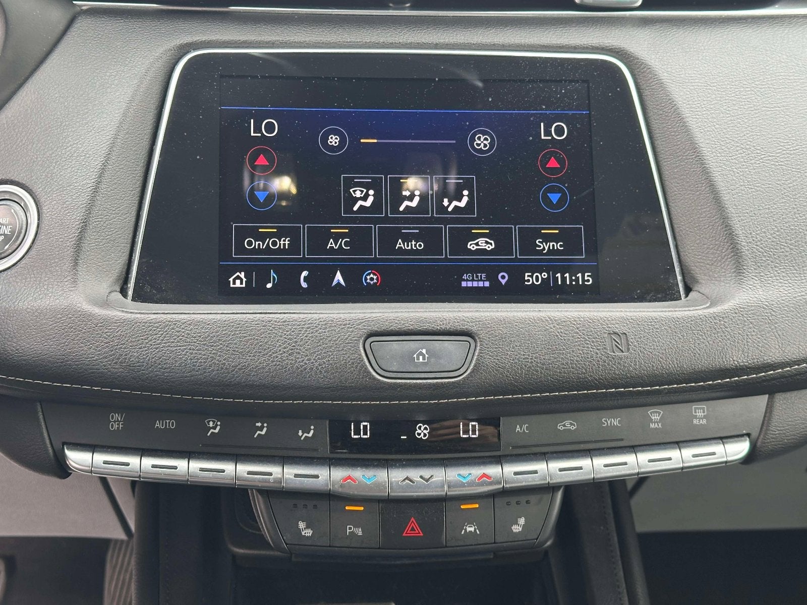 2019 Cadillac XT4 AWD Premium Luxury