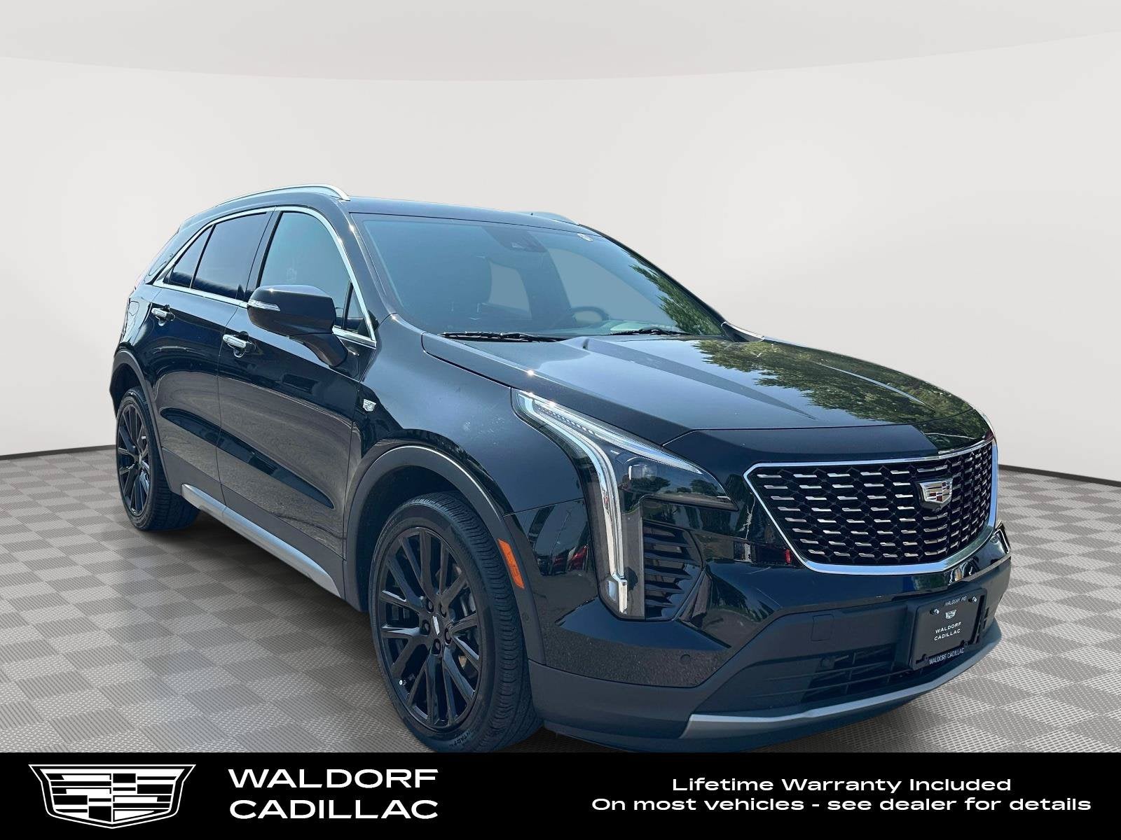 2023 Cadillac XT4 AWD Premium Luxury