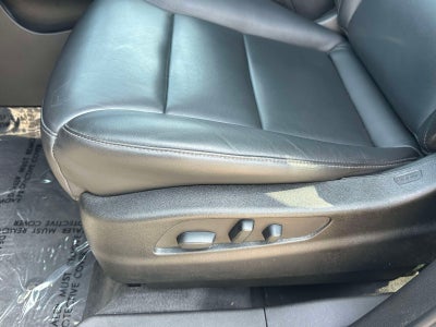 2023 Cadillac XT4 AWD Premium Luxury