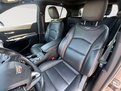 2023 Cadillac XT4 AWD Premium Luxury