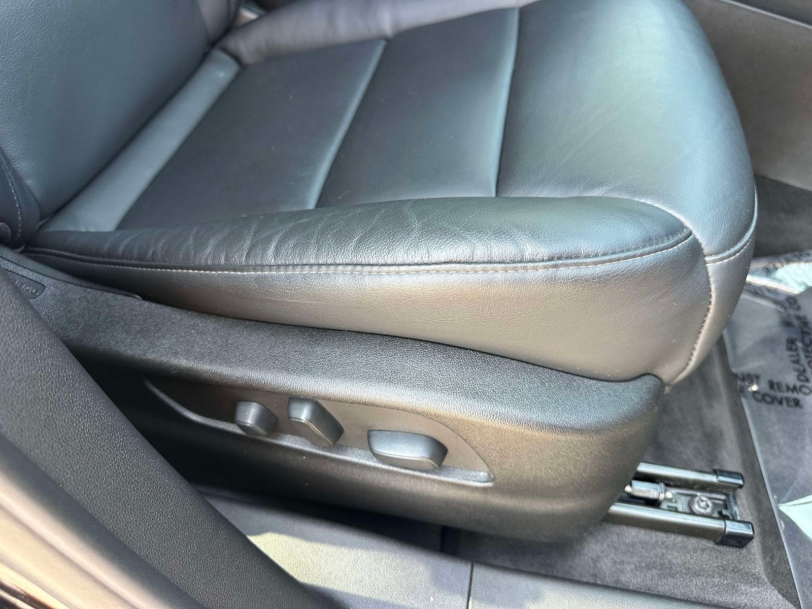 2023 Cadillac XT4 AWD Premium Luxury
