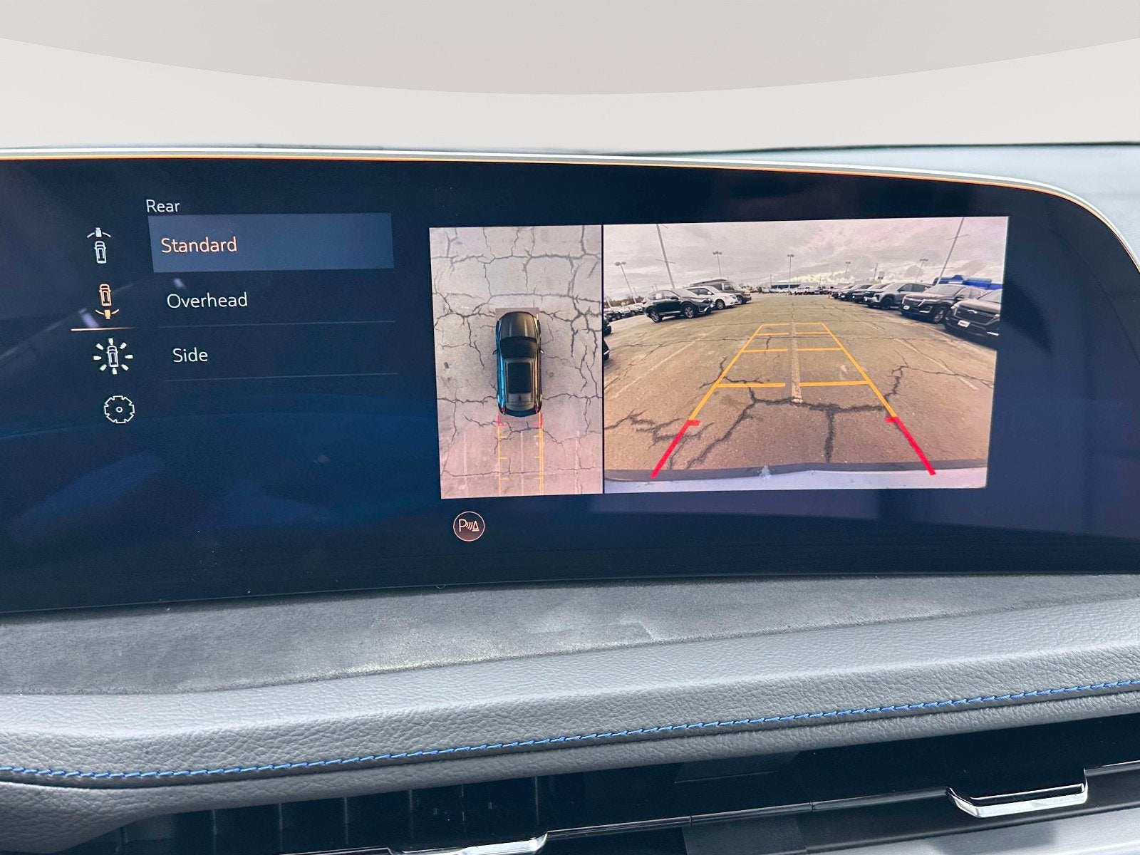 2025 Cadillac XT4 Sport