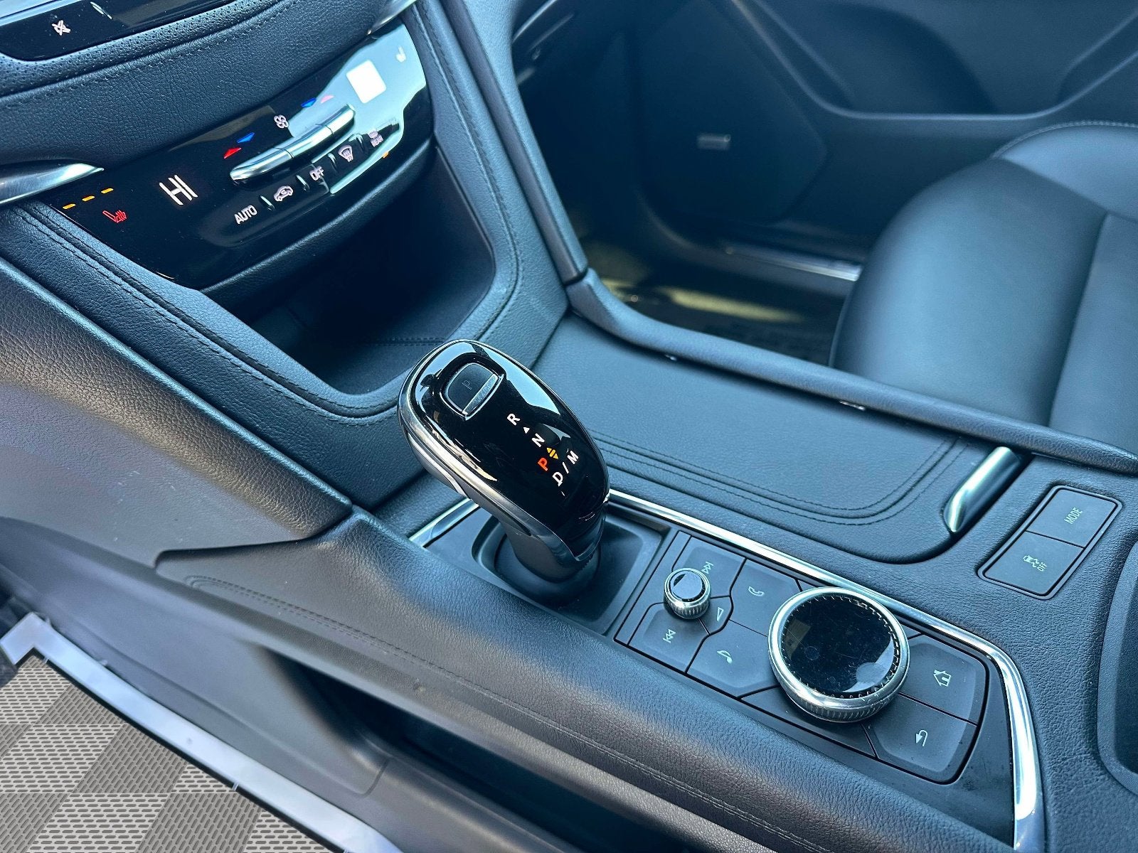 2021 Cadillac XT5 Luxury