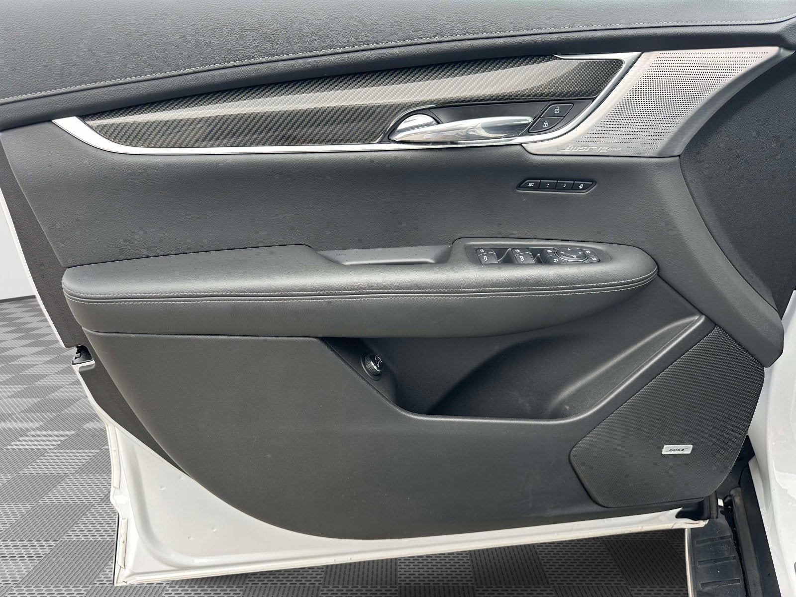 2022 Cadillac XT6 Sport