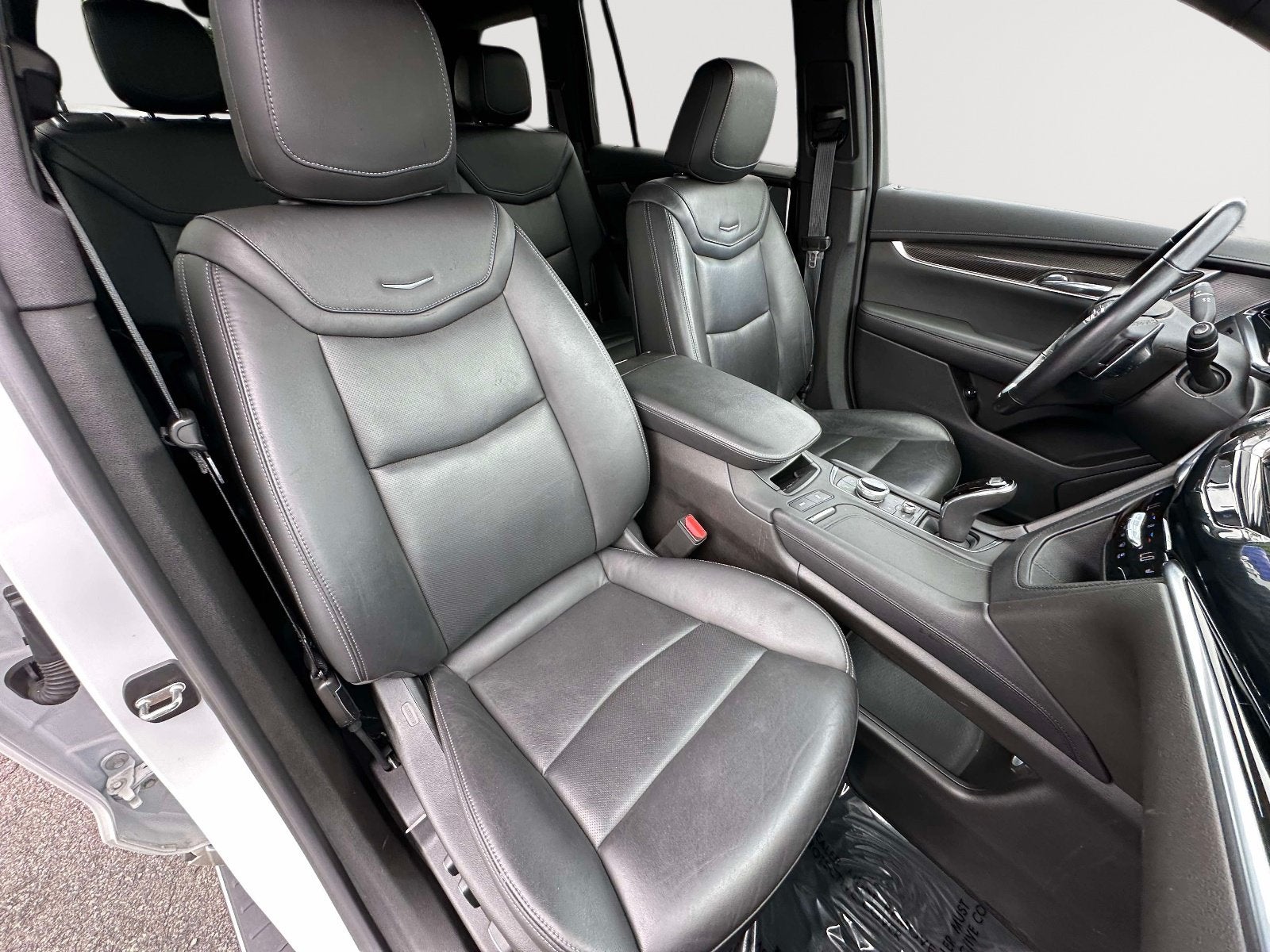 2022 Cadillac XT6 Sport