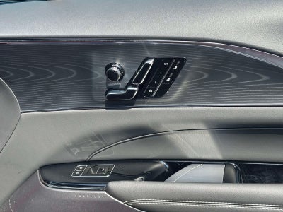2025 Cadillac LYRIQ Luxury 1