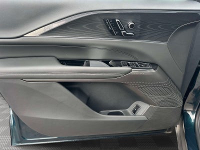 2024 Cadillac LYRIQ Sport 1