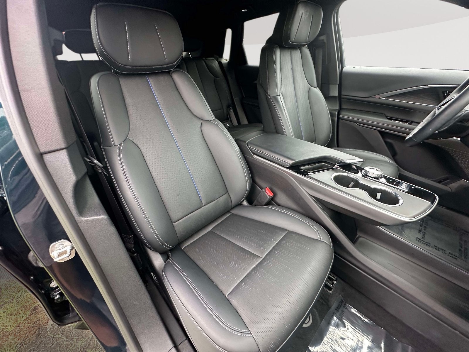 2024 Cadillac LYRIQ Sport 1