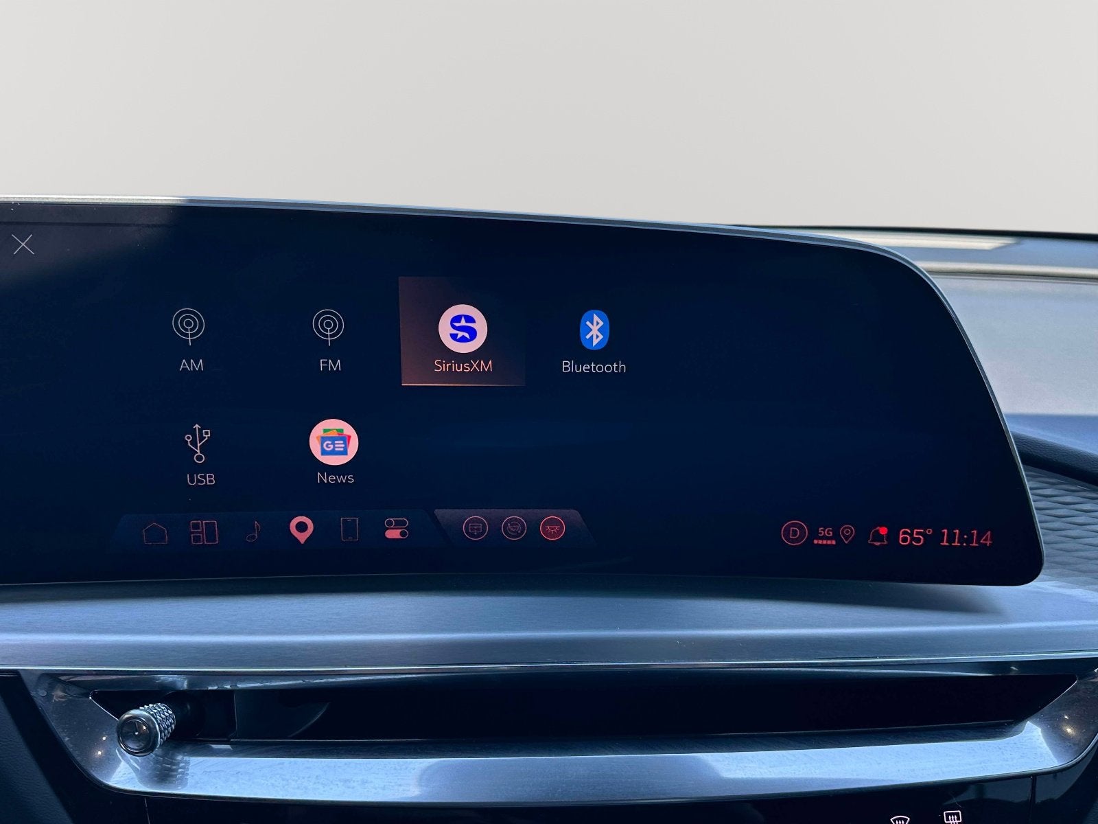 2024 Cadillac LYRIQ Sport 2