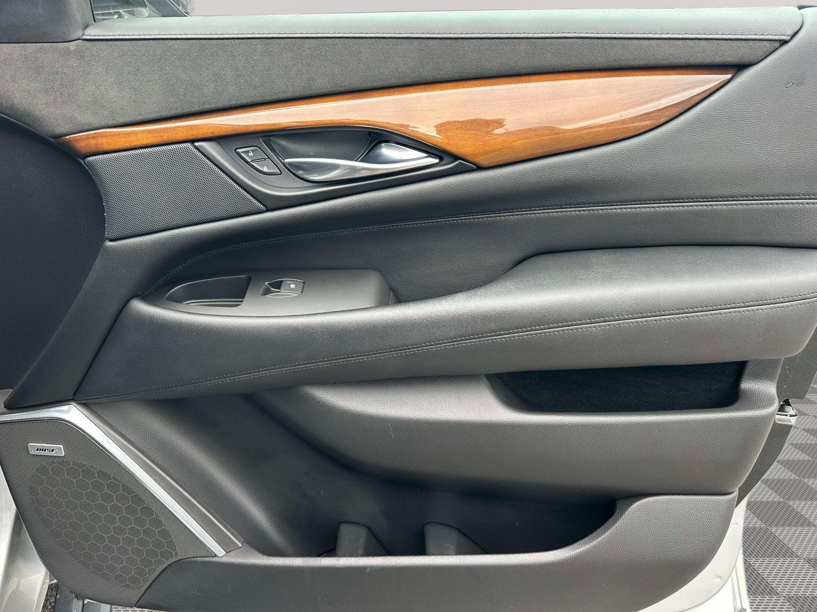 2020 Cadillac Escalade Premium Luxury