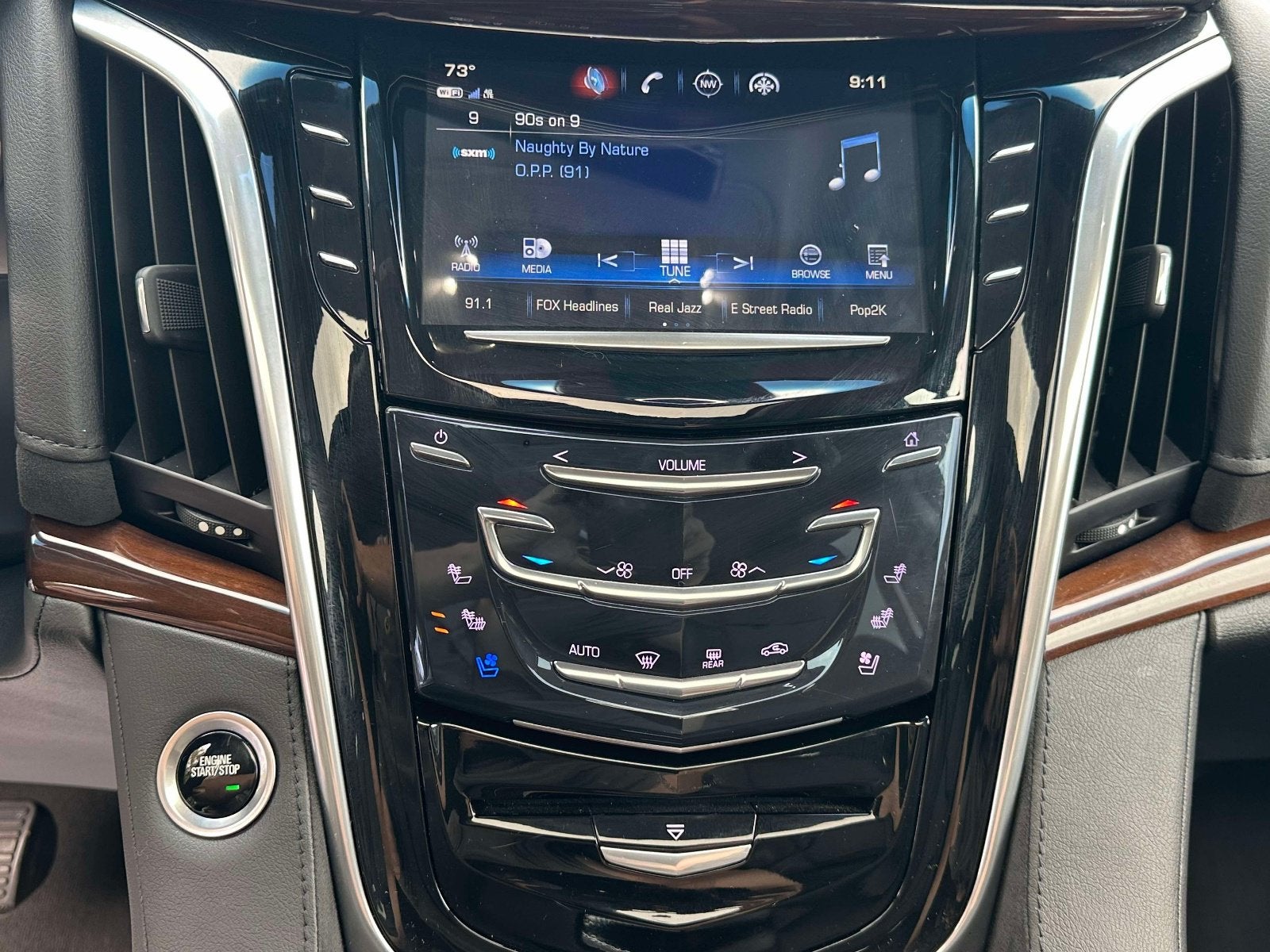 2020 Cadillac Escalade Premium Luxury