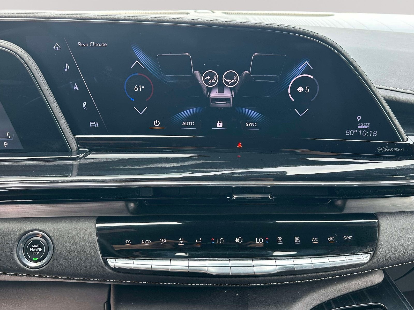 2023 Cadillac Escalade 4WD Sport