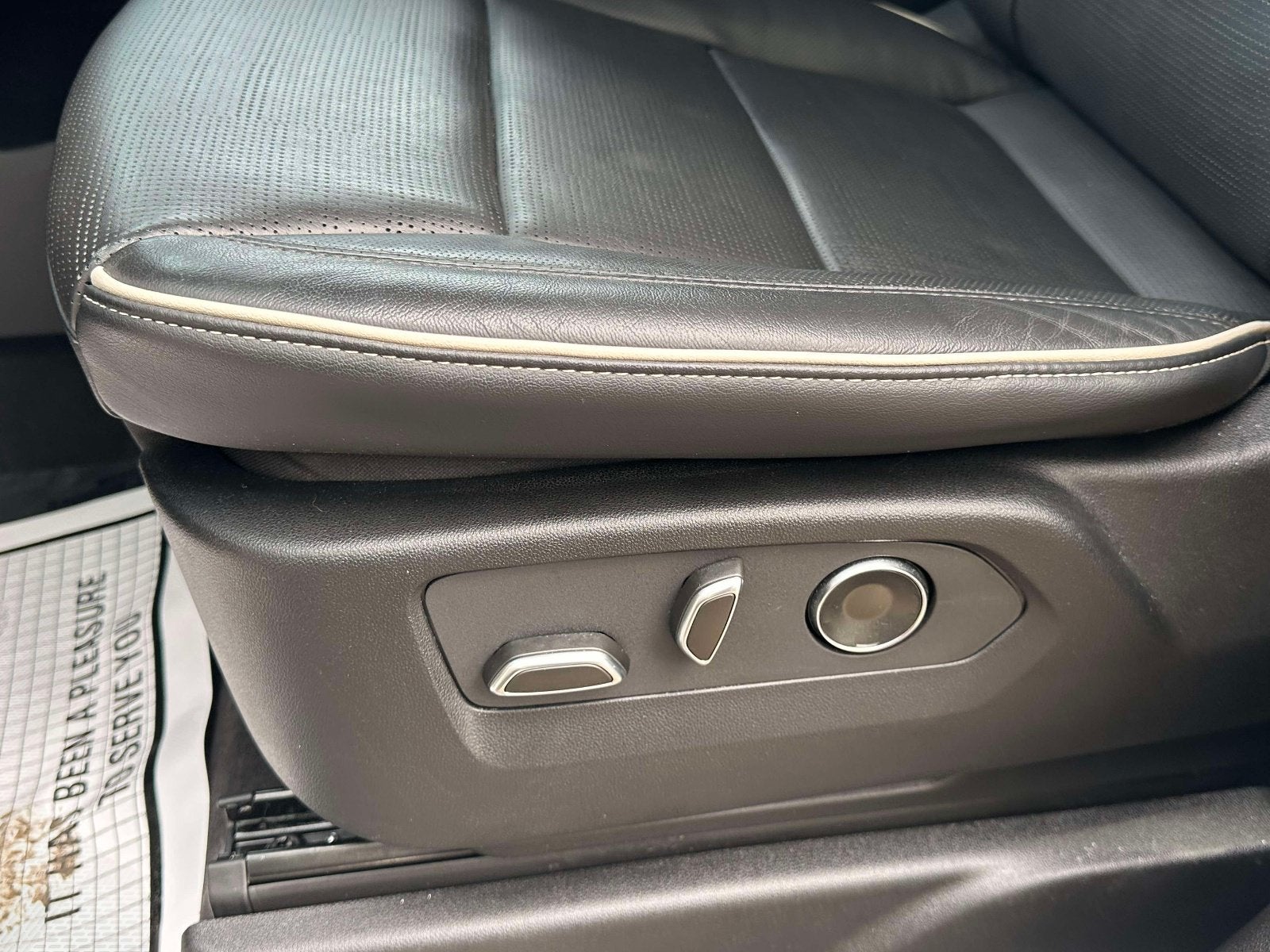 2023 Cadillac Escalade 4WD Sport