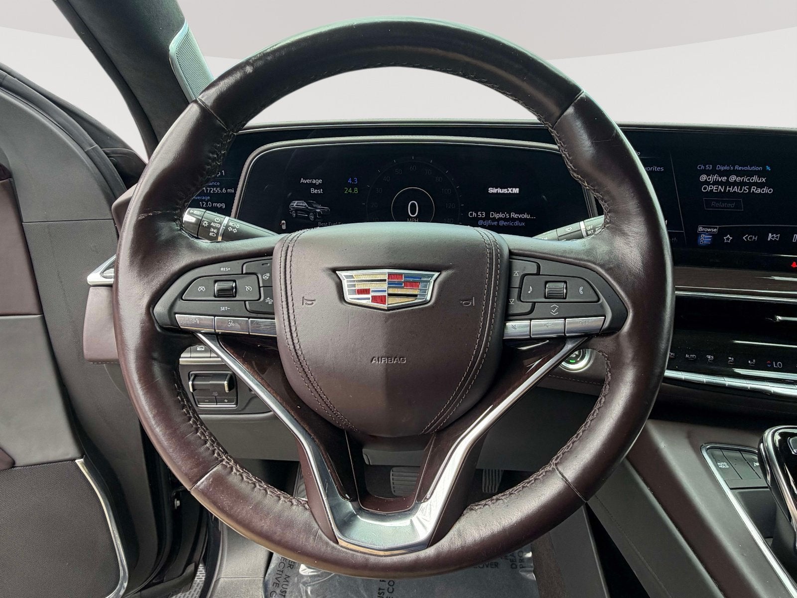 2022 Cadillac Escalade ESV Premium Luxury Platinum