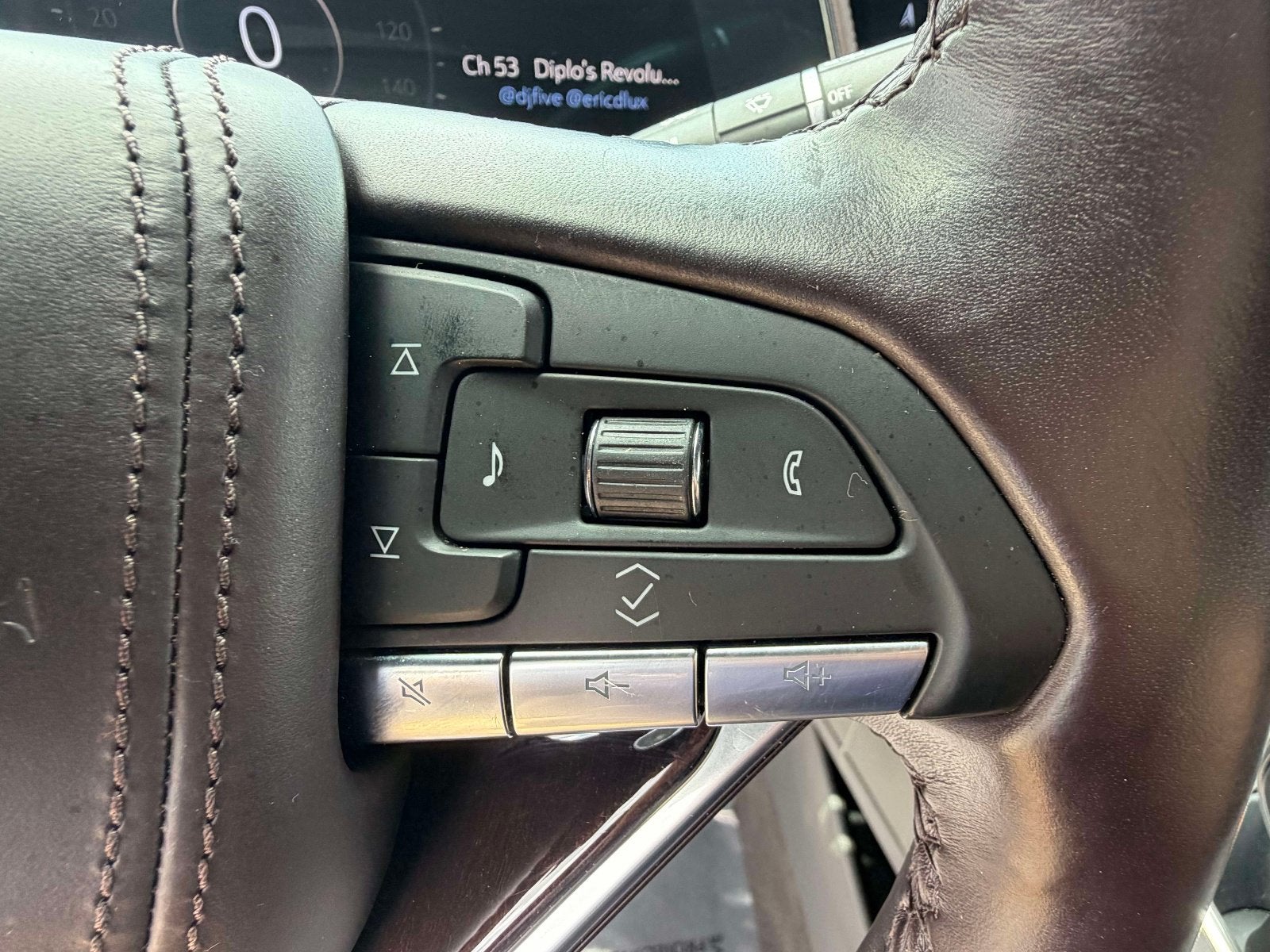 2022 Cadillac Escalade ESV Premium Luxury Platinum