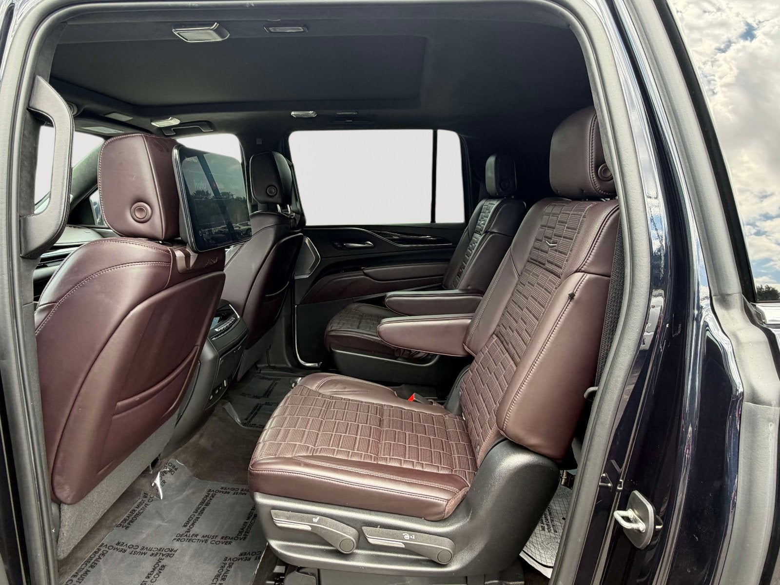2022 Cadillac Escalade ESV Premium Luxury Platinum