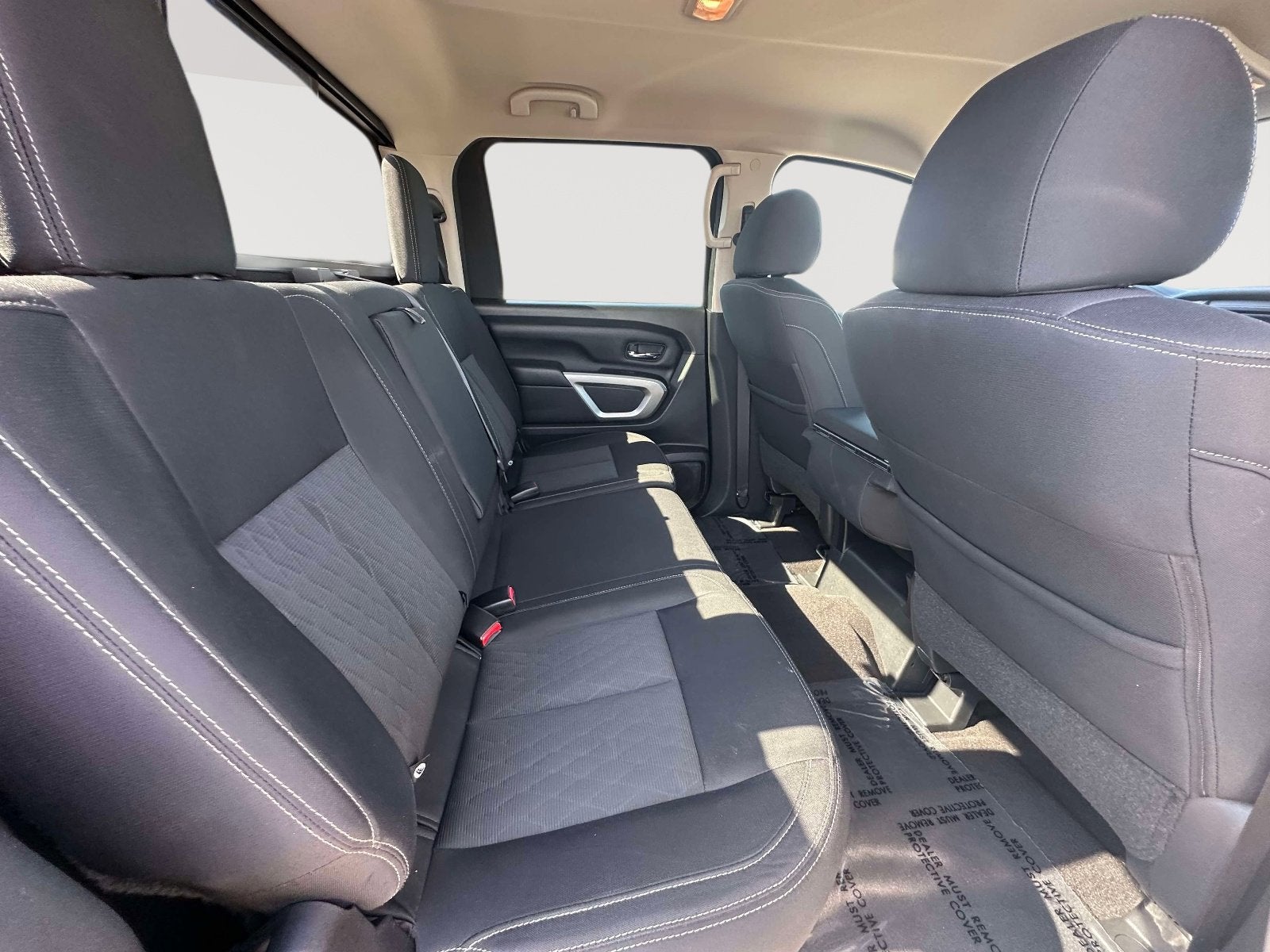 2017 Nissan Titan SV