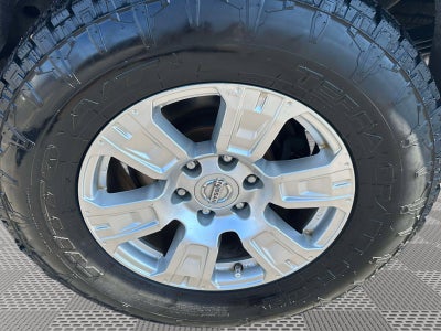 2017 Nissan Titan SV