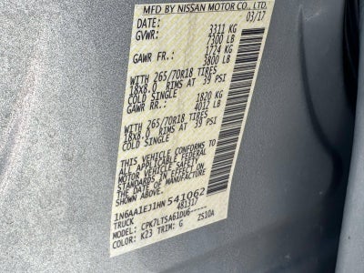 2017 Nissan Titan SV