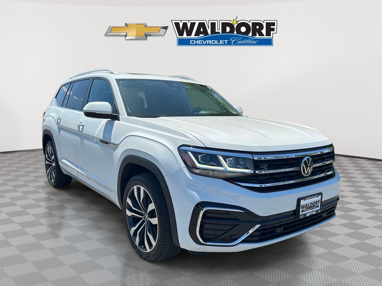 2021 Volkswagen Atlas 3.6L SEL R-Line's photo