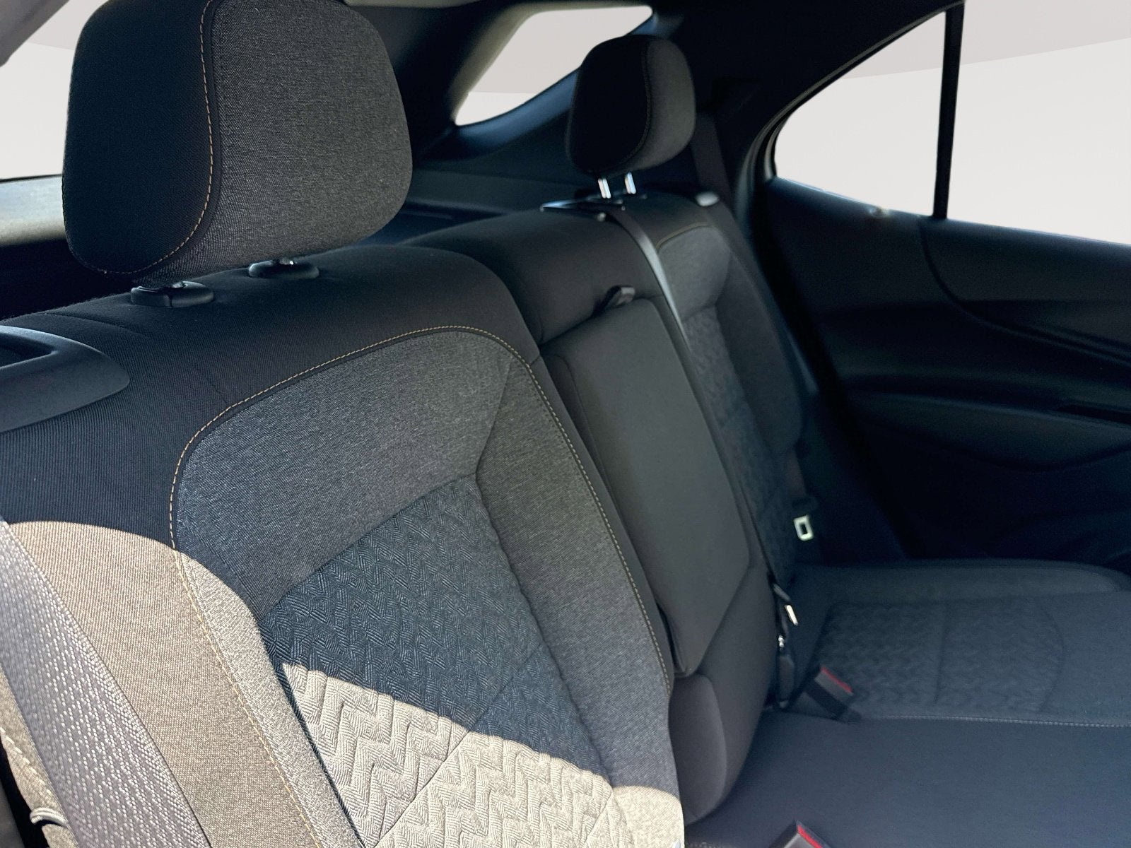 2022 Chevrolet Equinox LT - Photo 29