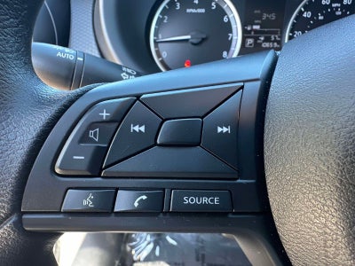 2025 Nissan Kicks Play S