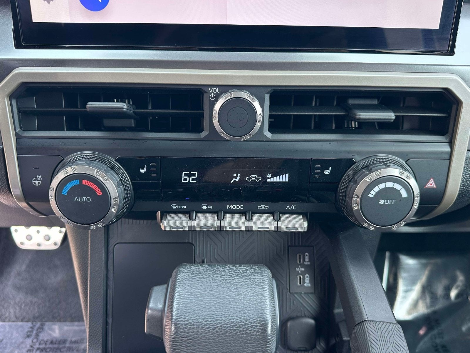 2024 Toyota Tacoma 4WD SR5