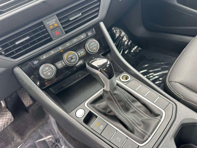 2023 Volkswagen Jetta SE