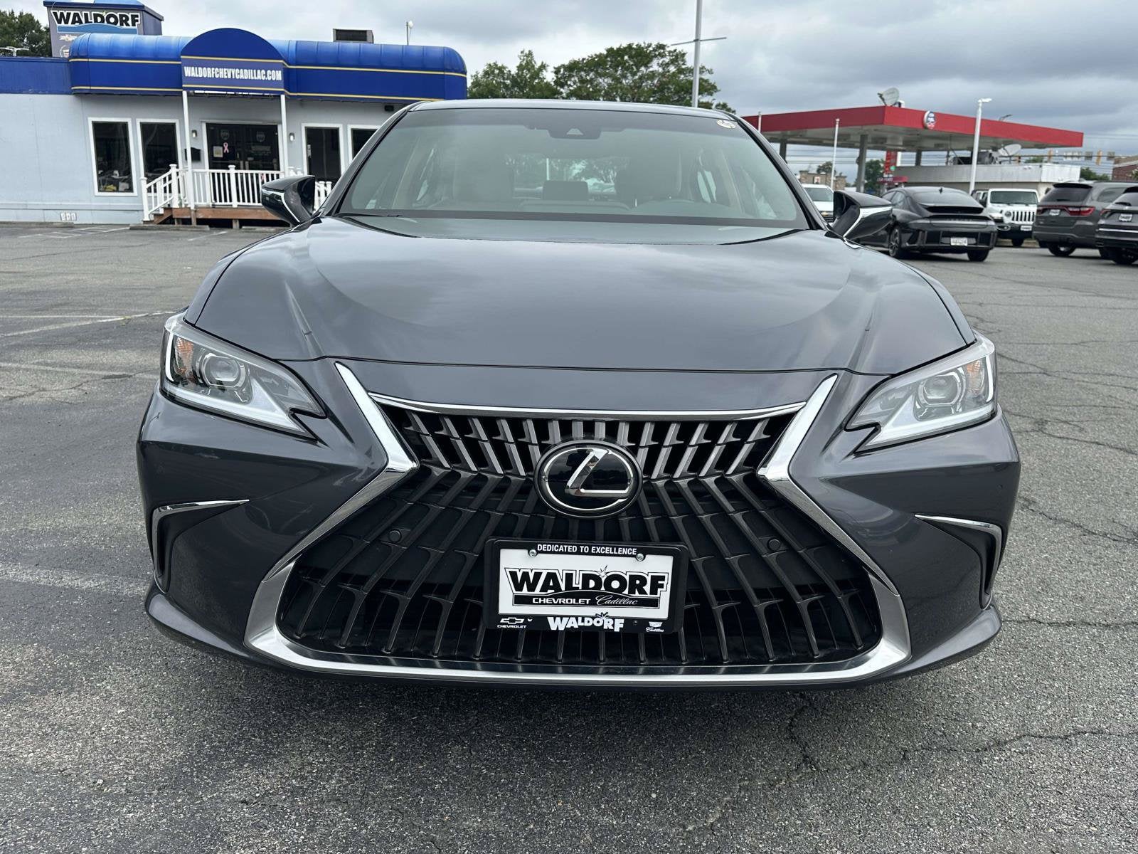 2025 Lexus ES ES 300h