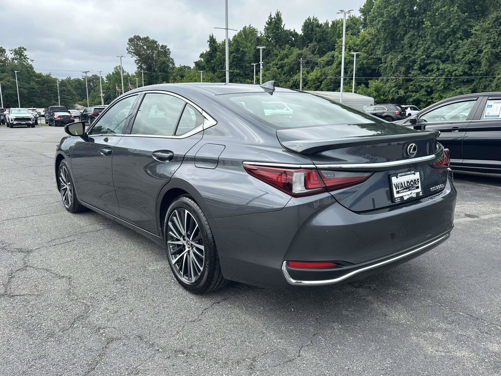 2025 Lexus ES ES 300h