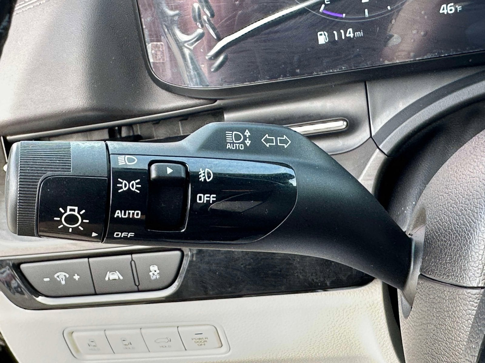 2024 Kia Carnival SX