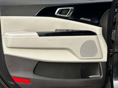 2024 Kia Carnival SX