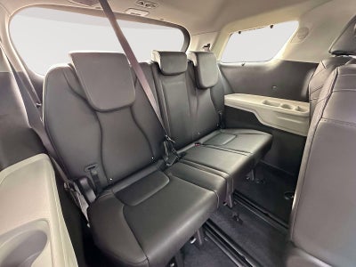 2024 Kia Carnival SX