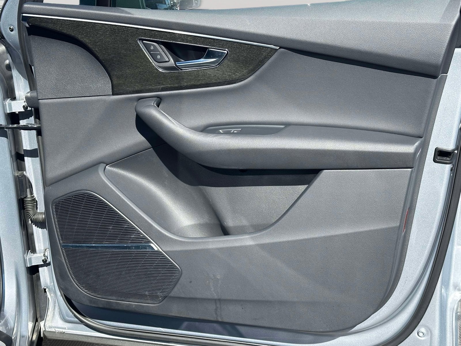 2022 Audi Q7 Premium Plus