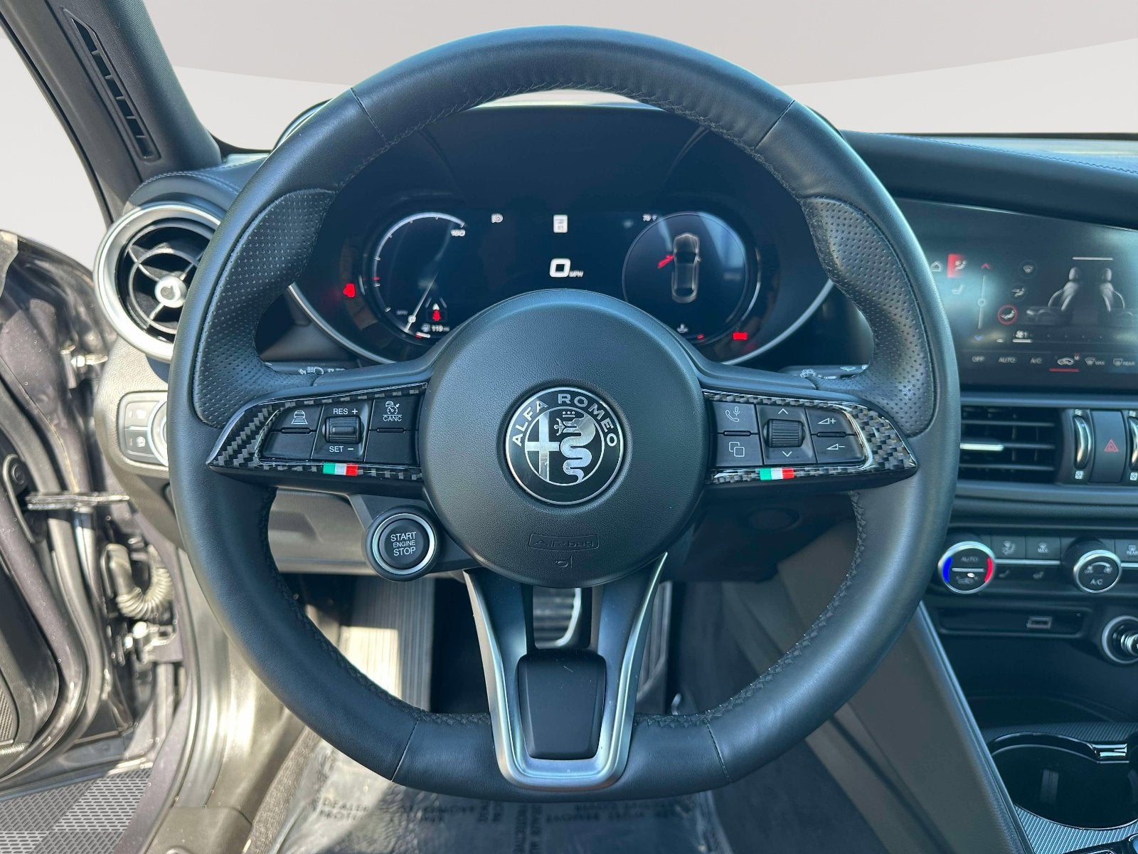 2024 Alfa Romeo Giulia Ti